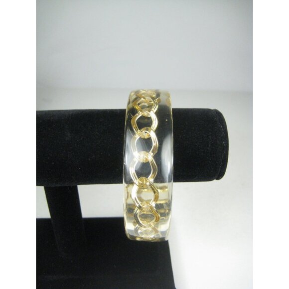 Vintage  Clear Lucite Bangle Bracelet Goldtone Curb Chain Inset Wide Statement - Picture 5 of 10